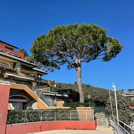 Residence Portofino Est *